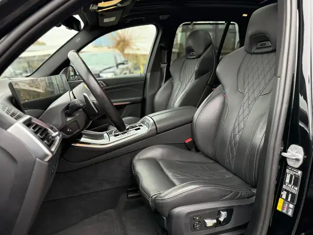 BMW X5 view 12