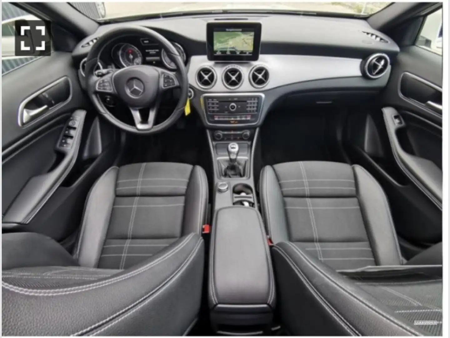 Mercedes-Benz GLA 200 GLA 200 d Blanc - 1