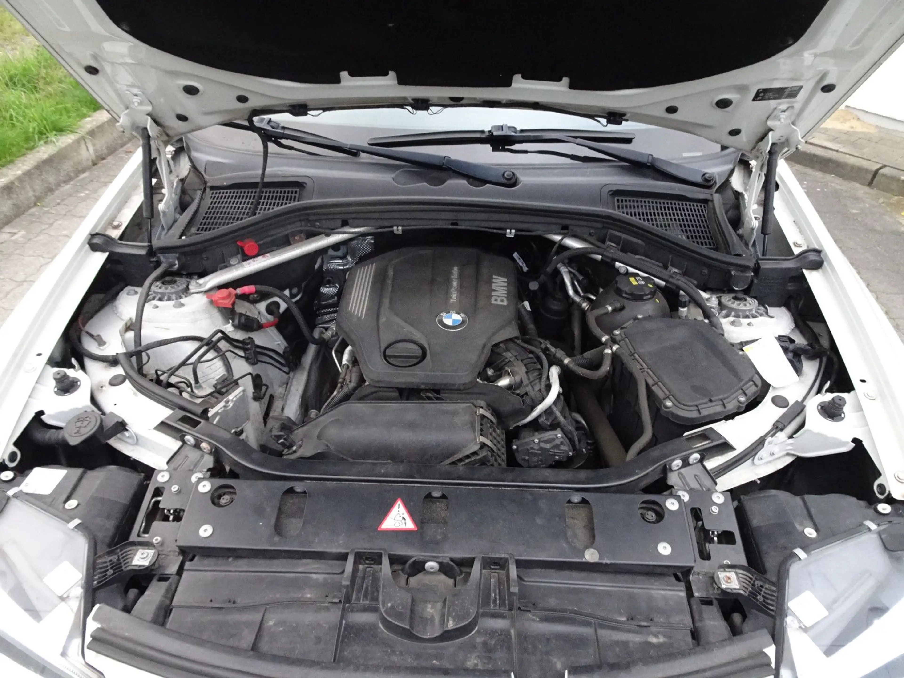 BMW X4 xDrive 20 d / M-Maket / AHK / SHG / — photo 20