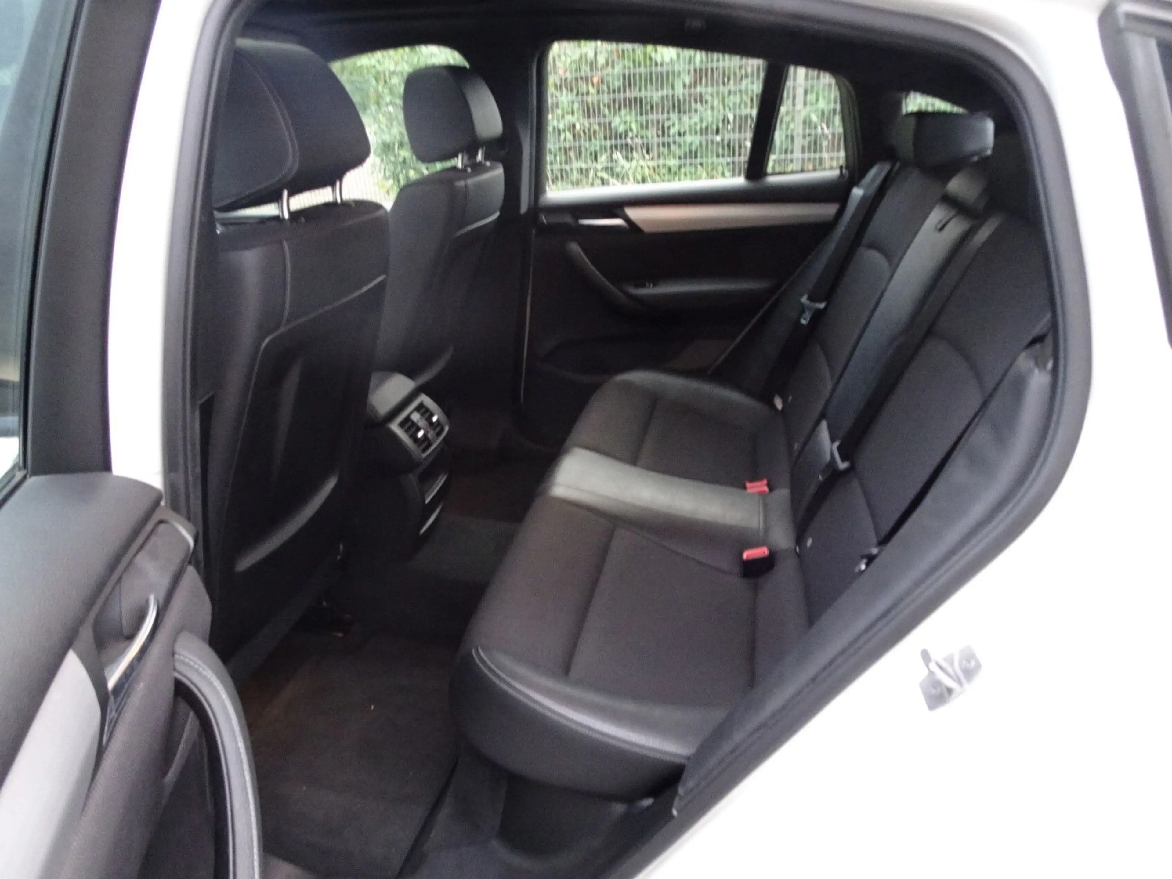 BMW X4 xDrive 20 d / M-Maket / AHK / SHG / — photo 15