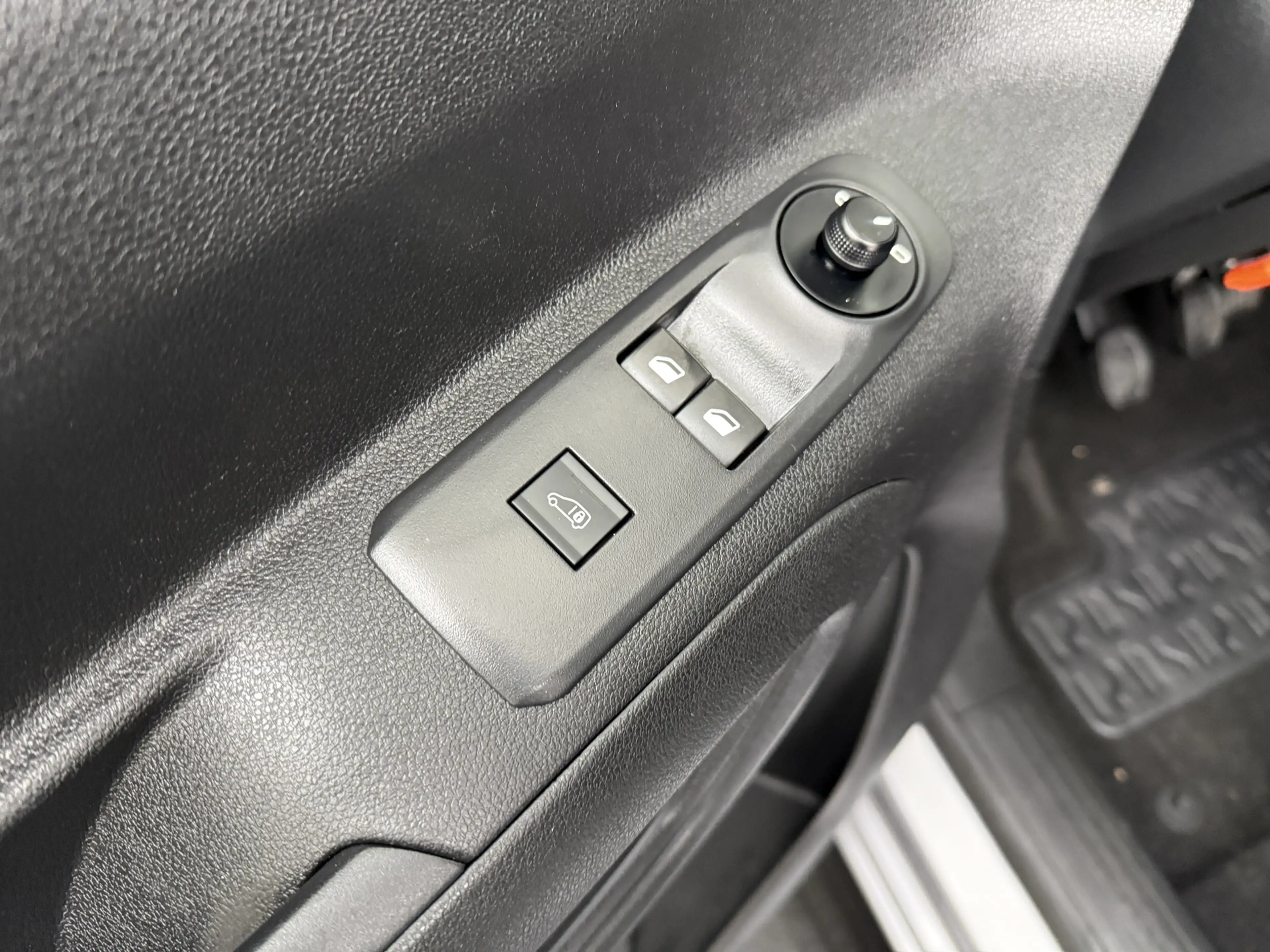Peugeot Partner 1.6BlueHDI 100PK Asphalt | Navigatie | Airco | Cru — photo 8