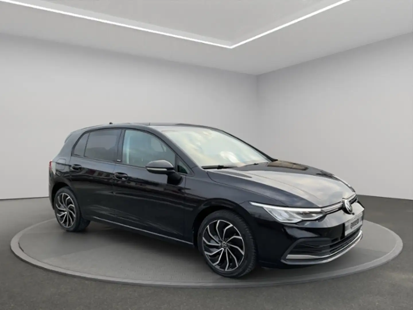 Volkswagen Golf VIII 1.5 TSI Active NAVI+LED LICHT+ACC+PDC+SITZHZ Schwarz - 2