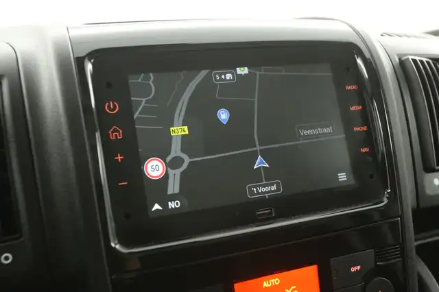 Opel Movano view 18