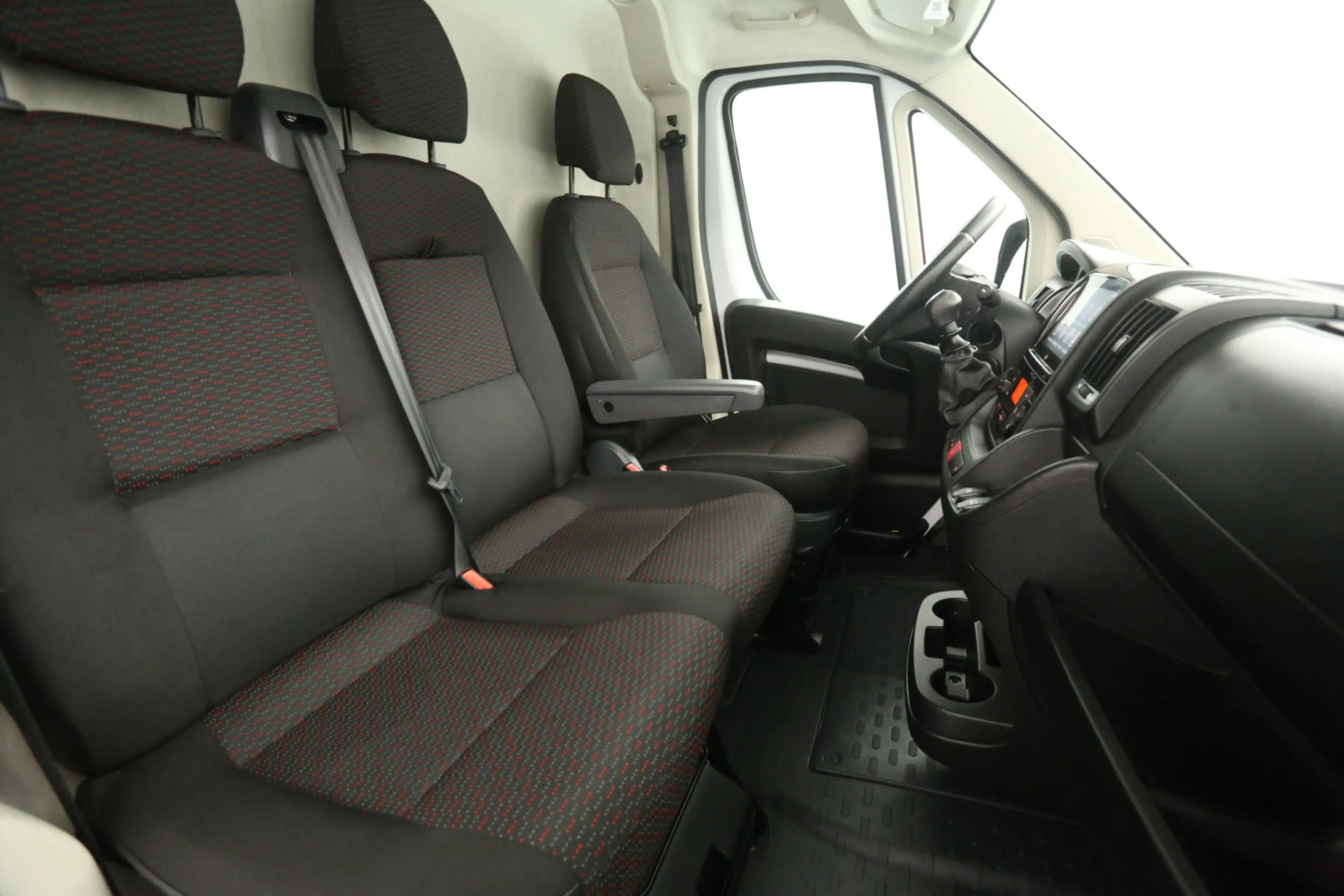 Opel Movano 2.2 140PK 3,5t L3H2 | Clima | Camera | Cruise | 3 — photo 10