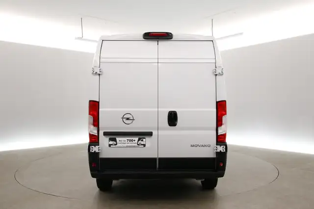 Opel Movano view 25