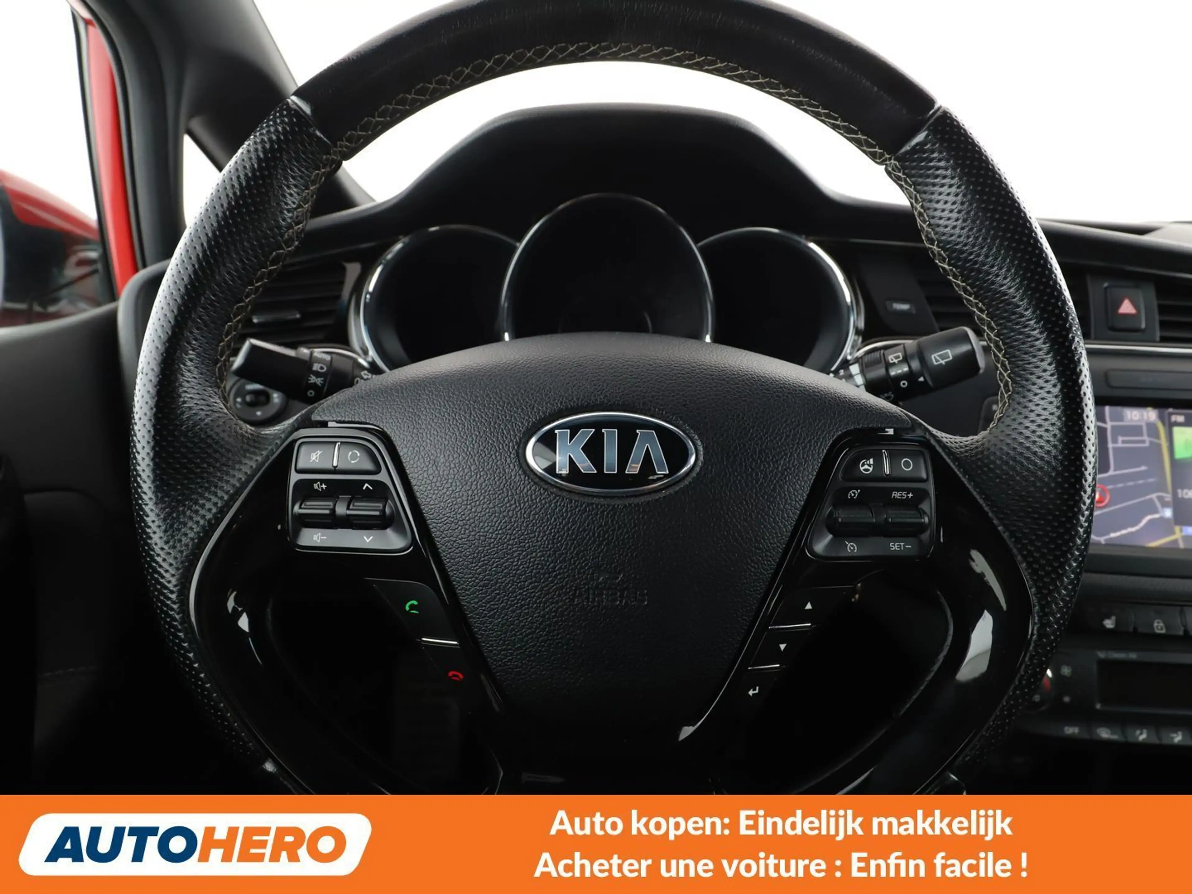 Kia Ceed / cee'd 1.6 CRDi GT Line — photo 5