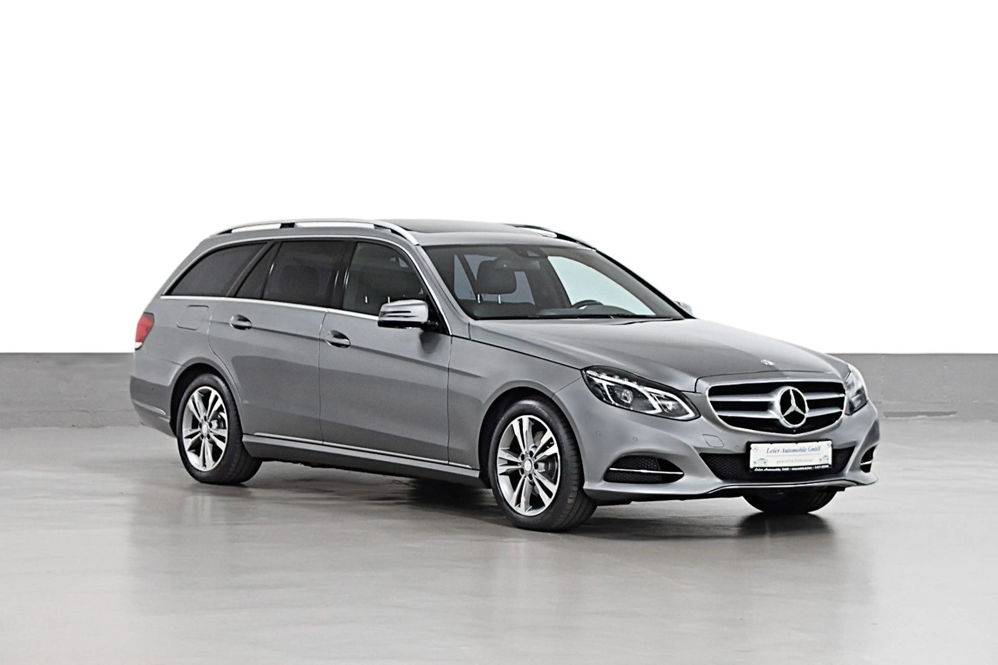 Mercedes-Benz E 250 T BLUETEC 4-MATIC AVANTGARDE*AUS 2 HAND*
