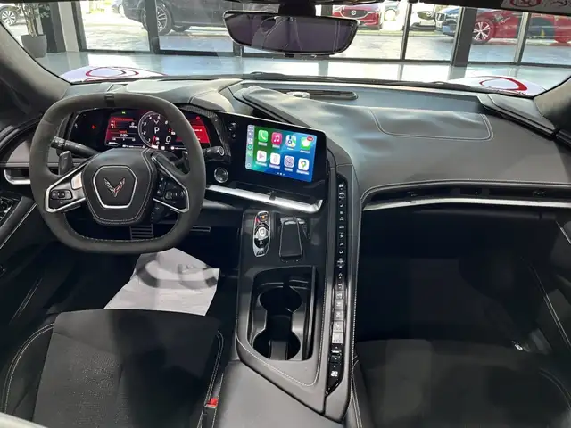 Chevrolet Corvette view 15