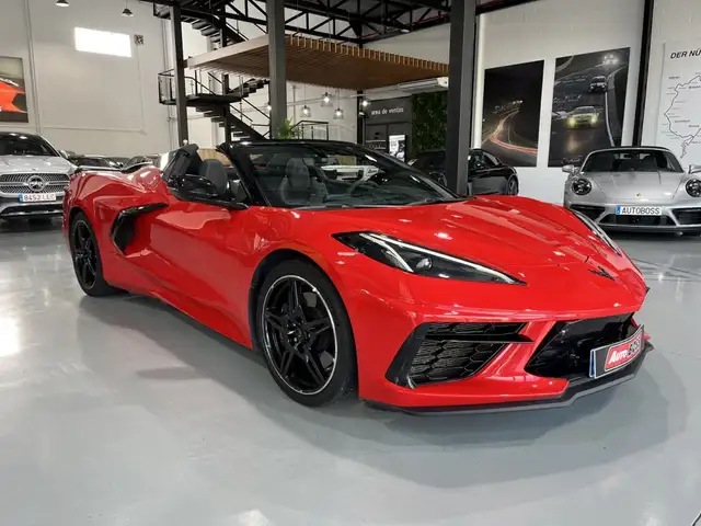 Chevrolet Corvette view 4