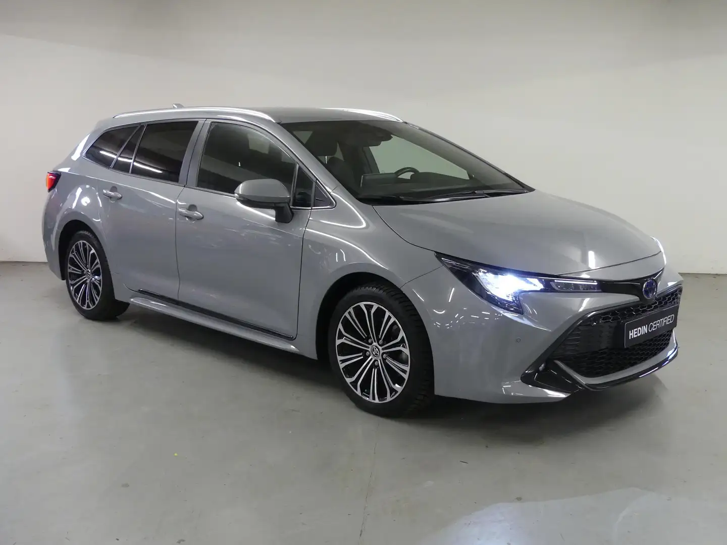 Toyota Corolla Touring Sports 2.0 Hybrid Business Plus | Toyota T Grigio - 2
