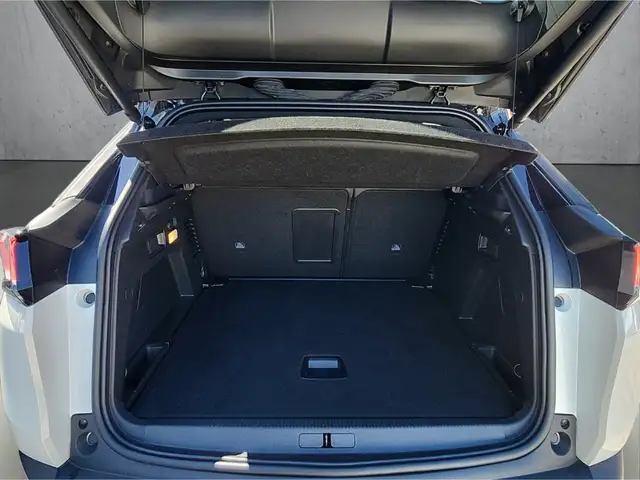 Peugeot 3008 view 7