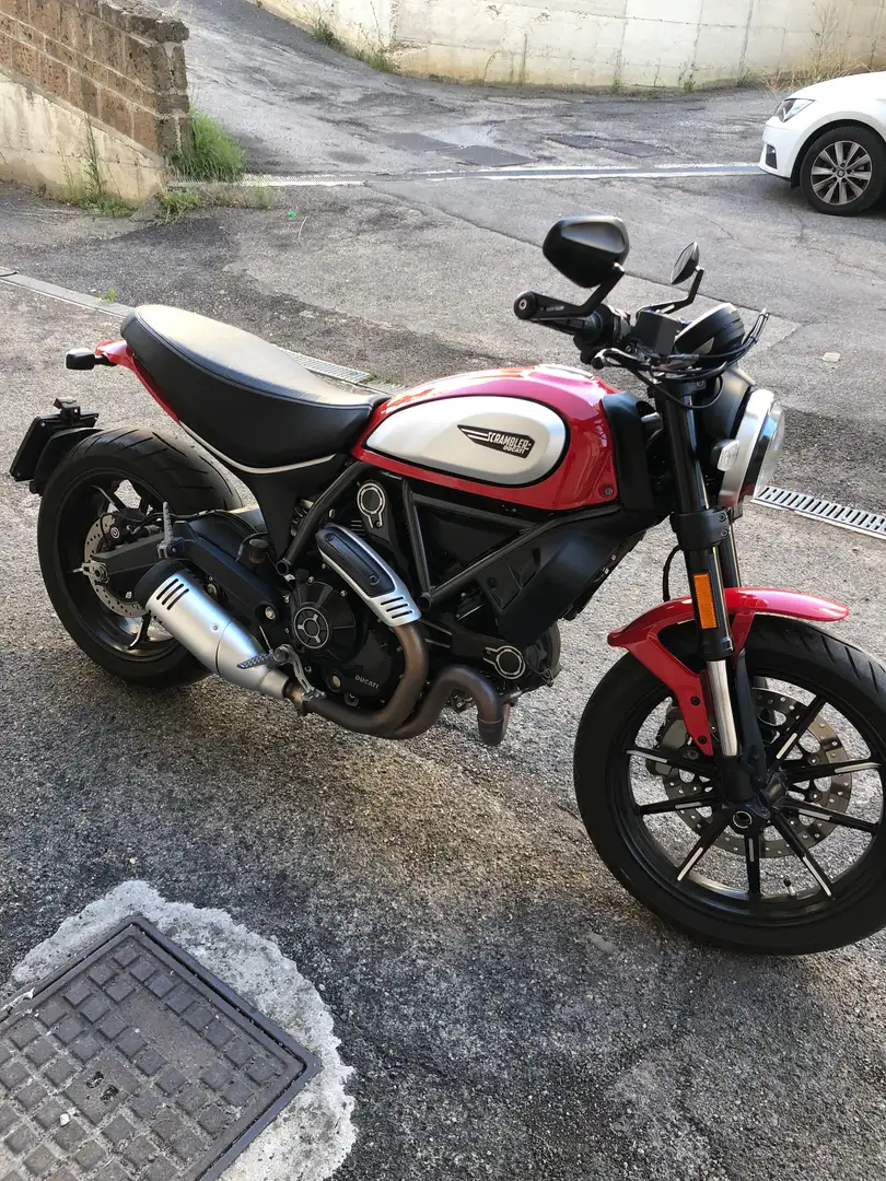 Ducati Scrambler Roşu - 1