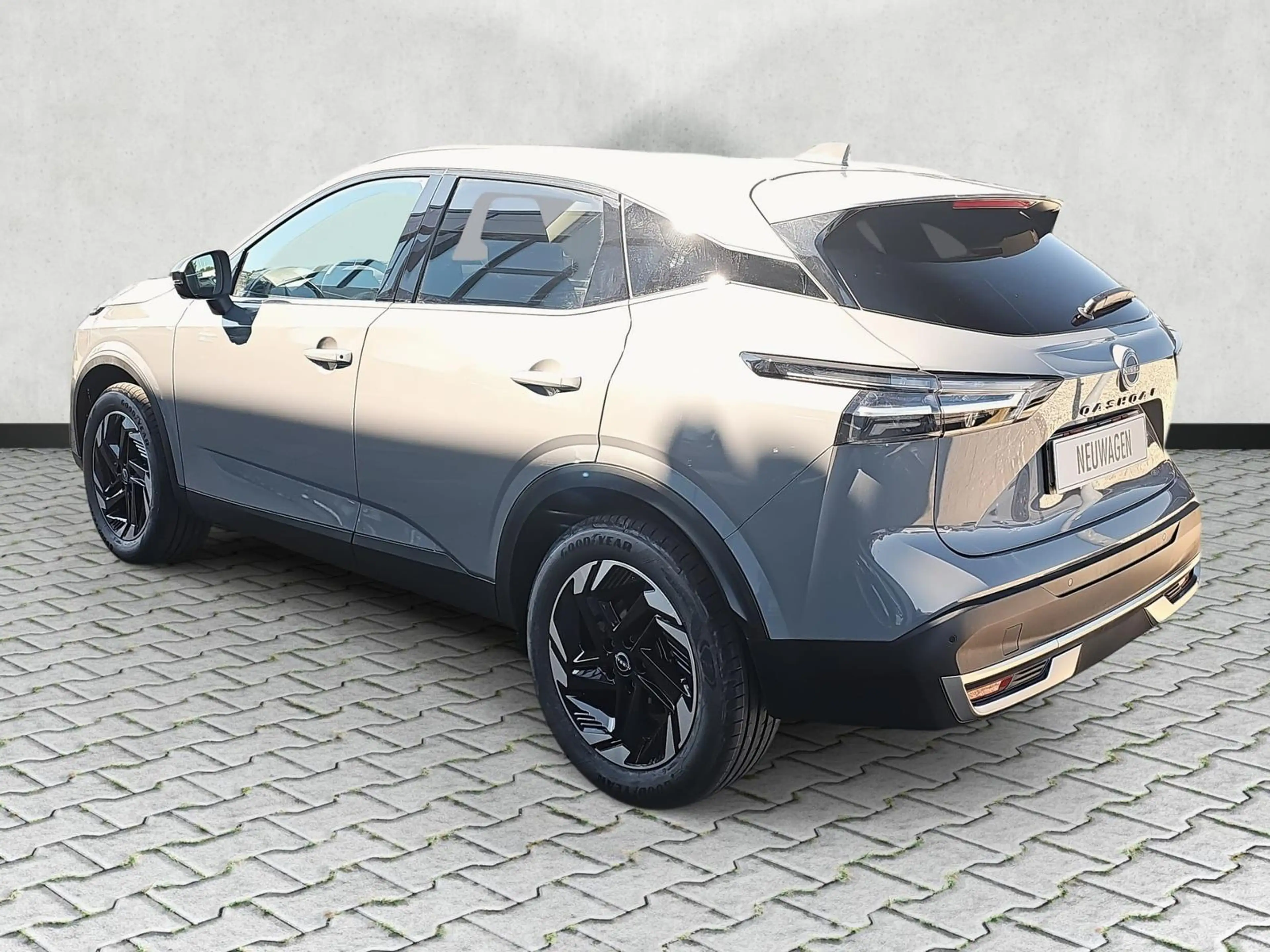 Nissan Qashqai 1.3 DIG-T X-Tronic 4WD N-Connecta AHK — photo 6