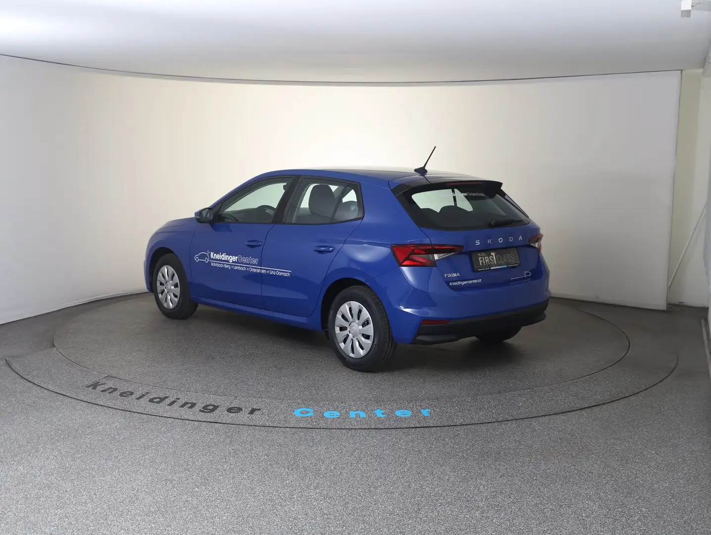 Skoda Fabia Essence TSI Blau - 2