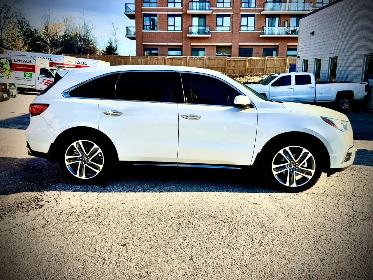 Acura MDX снимка Acura MDX