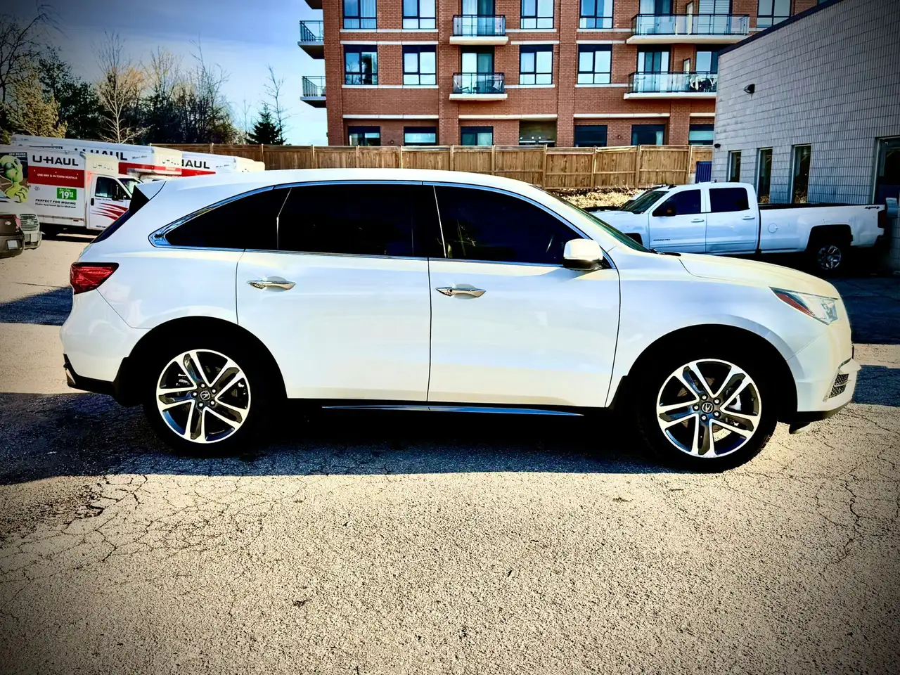 Acura MDX снимка Acura MDX