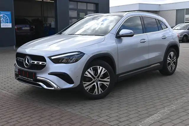 2024 Mercedes-Benz GLA in Silver for sale