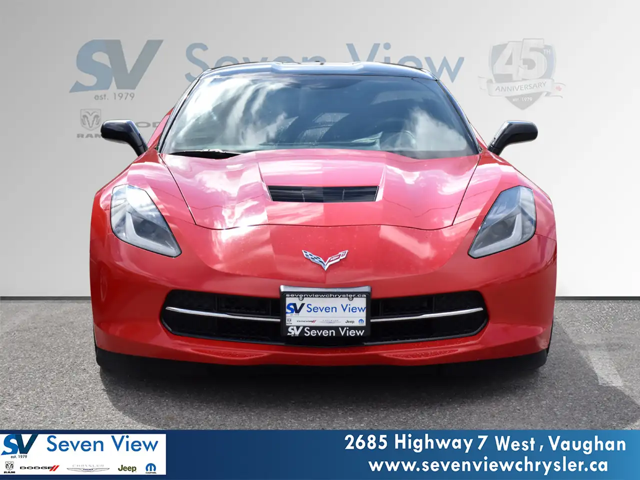 Chevrolet Corvette снимка Chevrolet Corvette