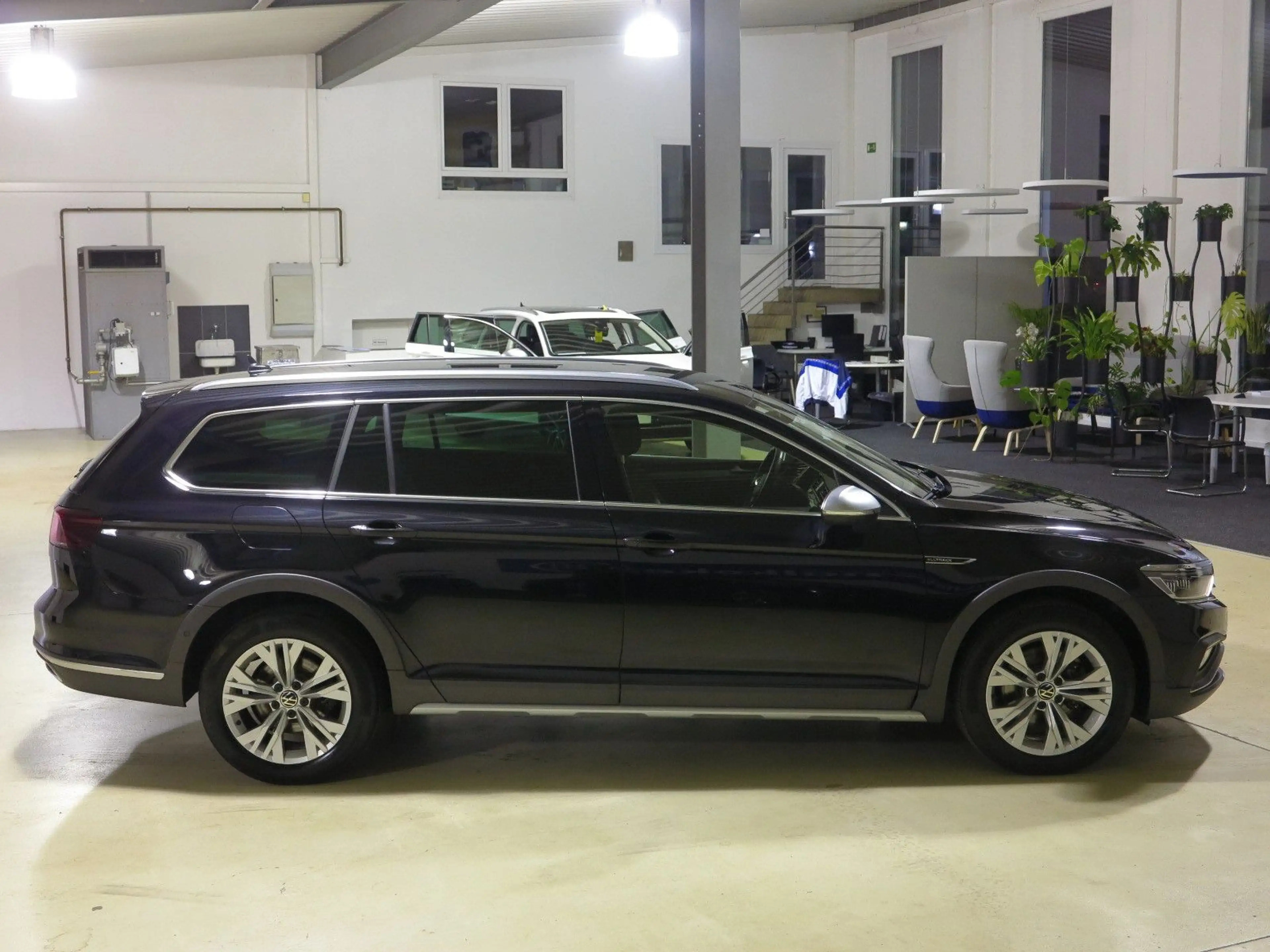 Volkswagen Passat Alltrack Passat Variant 2.0TDI SCR DSG7 4Mot Alltrack Nav — photo 13
