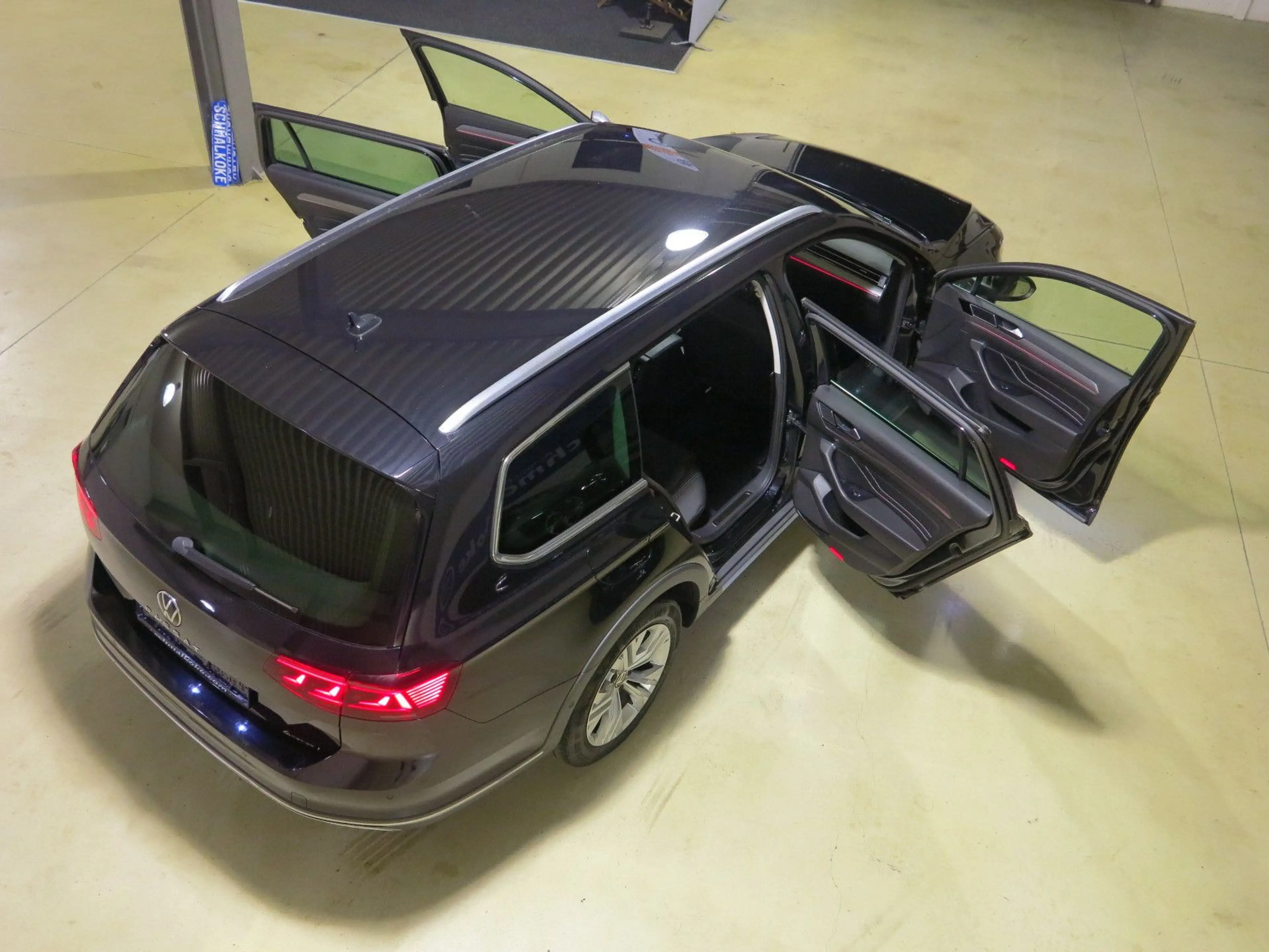 Volkswagen Passat Alltrack Passat Variant 2.0TDI SCR DSG7 4Mot Alltrack Nav — photo 15