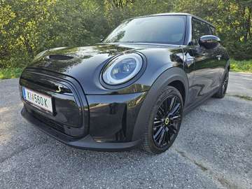 Classic Trim F56 TOP Ausstattung