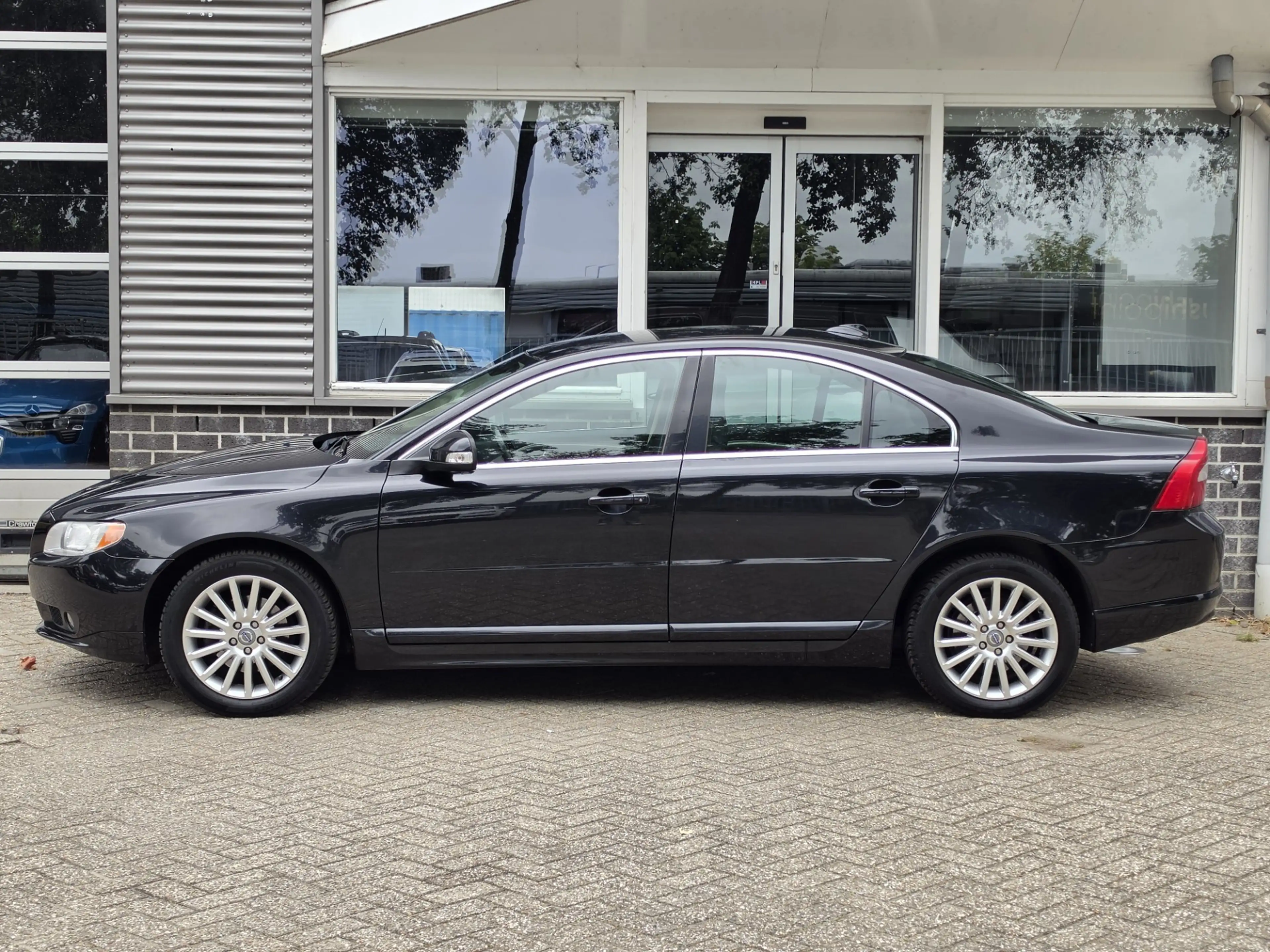 Volvo S80 2.5 T Momentum 1 Ste Eigenaar Dealer Onderhouden — photo 2