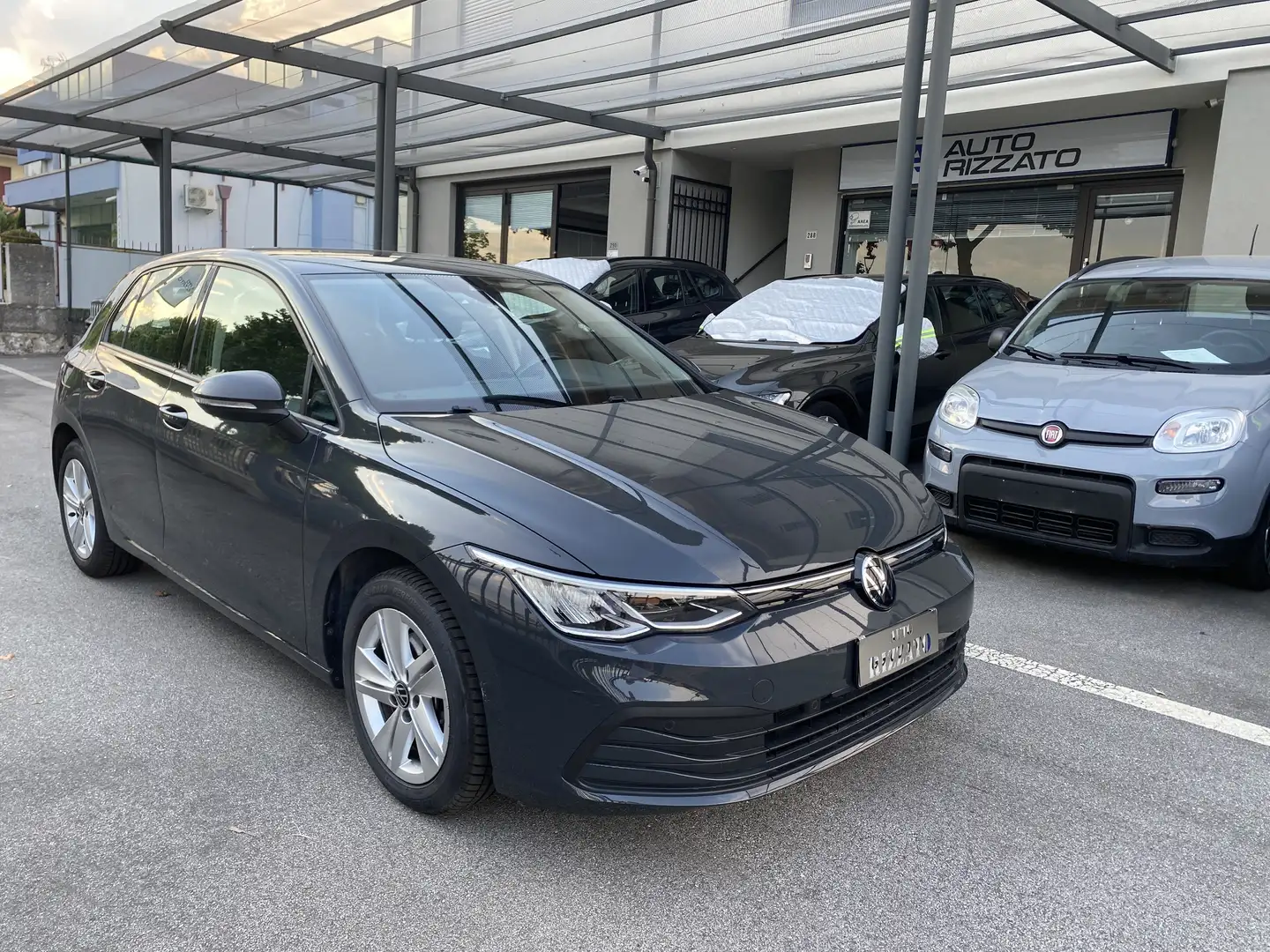 Volkswagen Golf 1.0 etsi evo Life 110cv dsg - ok neopatentati Grigio - 2