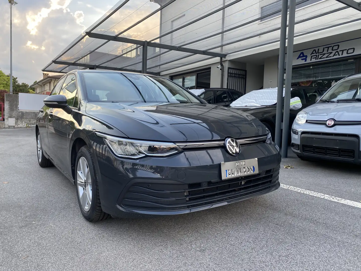 Volkswagen Golf 1.0 etsi evo Life 110cv dsg - ok neopatentati Grigio - 1