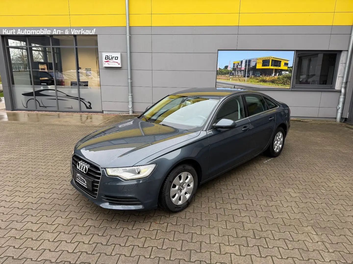 Audi A6 Lim. 2.0 TDI/AUTOMATIK/PDC/XENON/1.HAND Bleu - 1