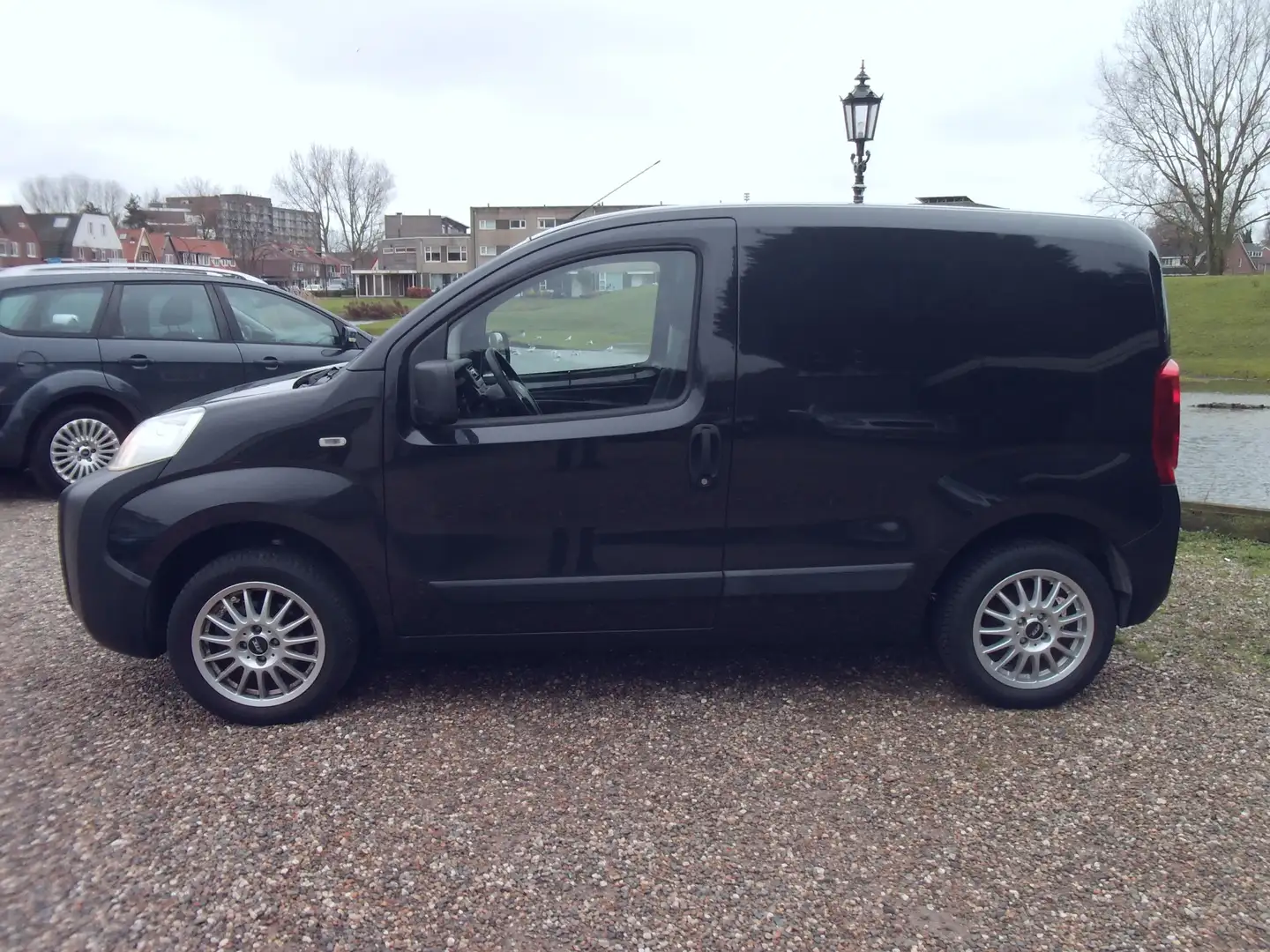Peugeot Bipper 1.4 HDi XT - Airco Zwart - 2