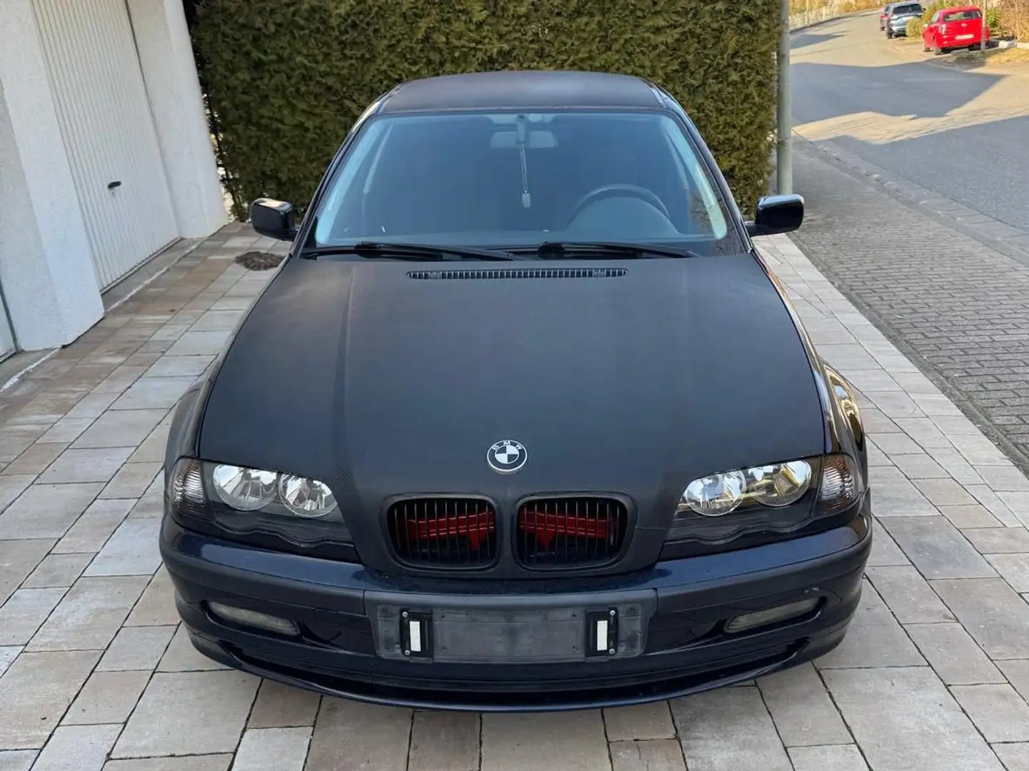 BMW 320 E46 320i - 6 Zylinder Blau - 2