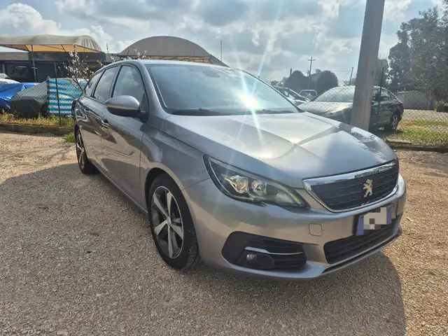 Peugeot 308 308 II  SW SW 1.6 bluehdi GT Line s