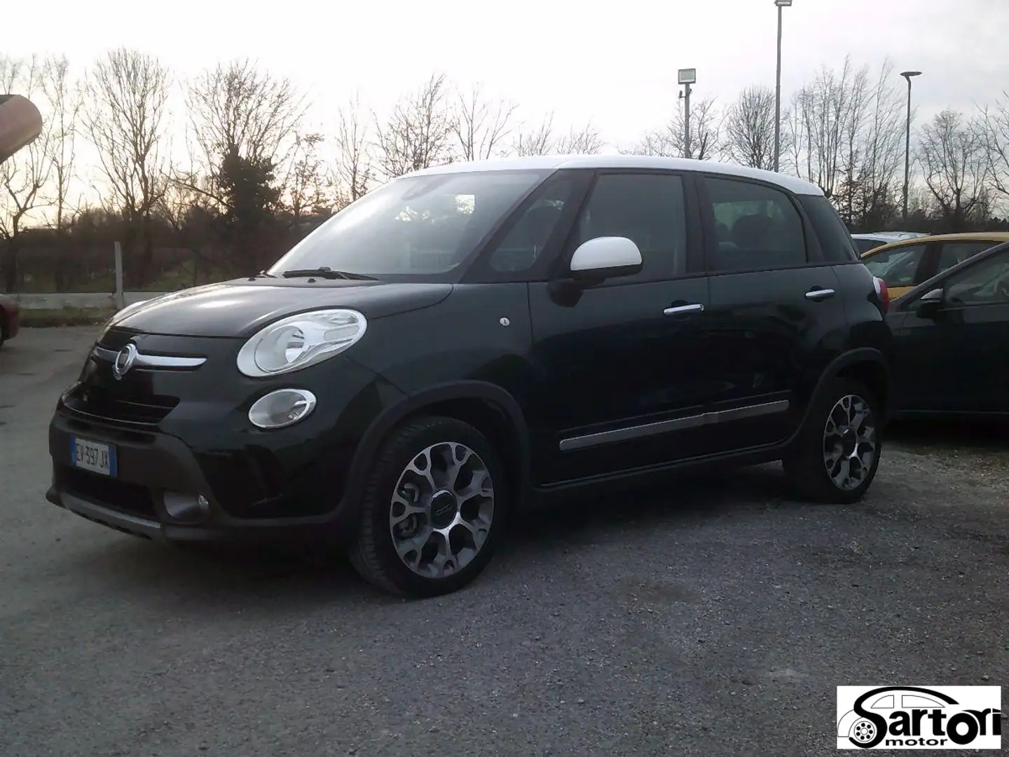 Fiat 500L TREKKING NEOPATENTATI OTTIME CONDIZIONI! Grün - 1