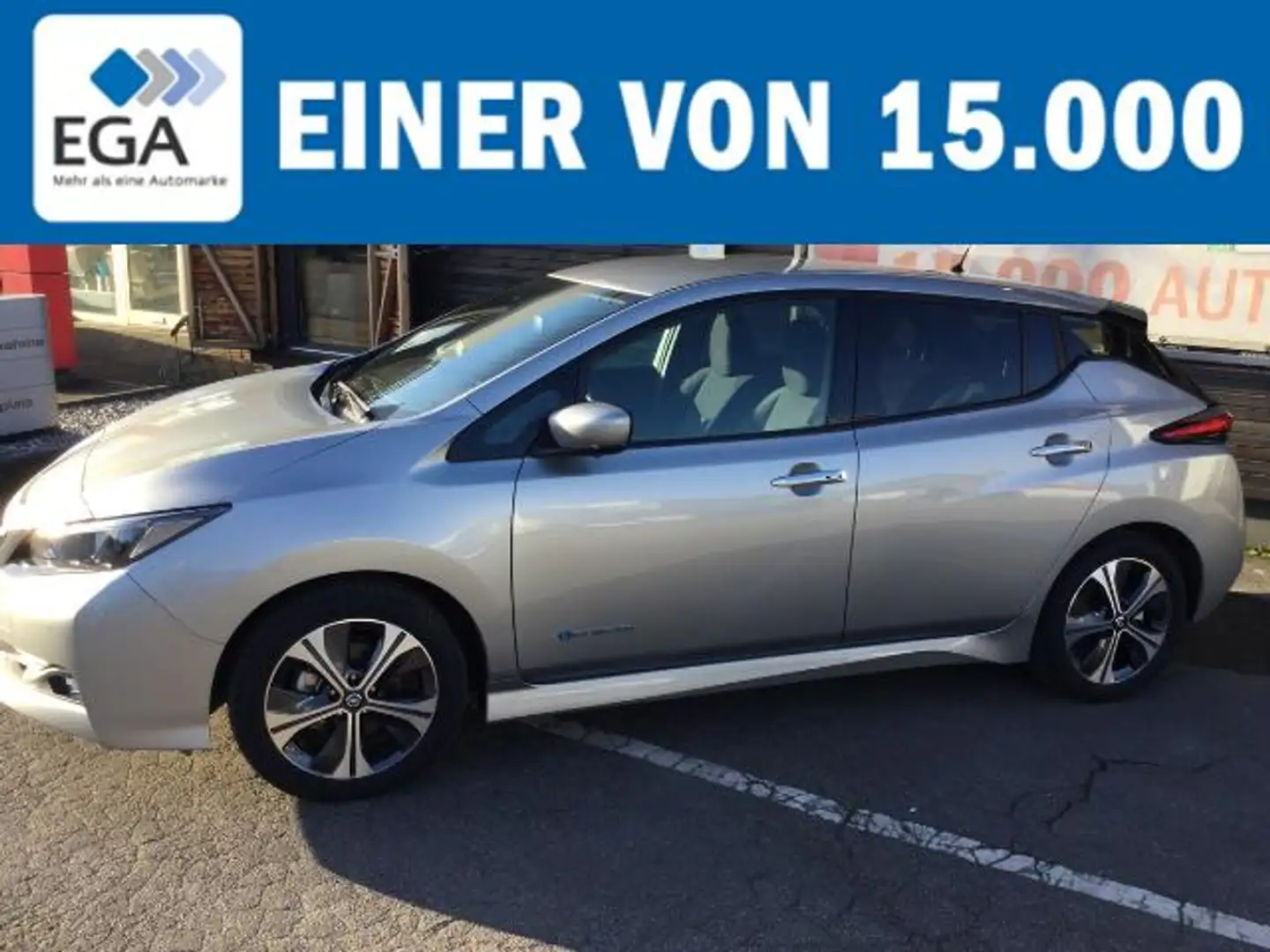 Nissan Leaf N-Connecta - 2