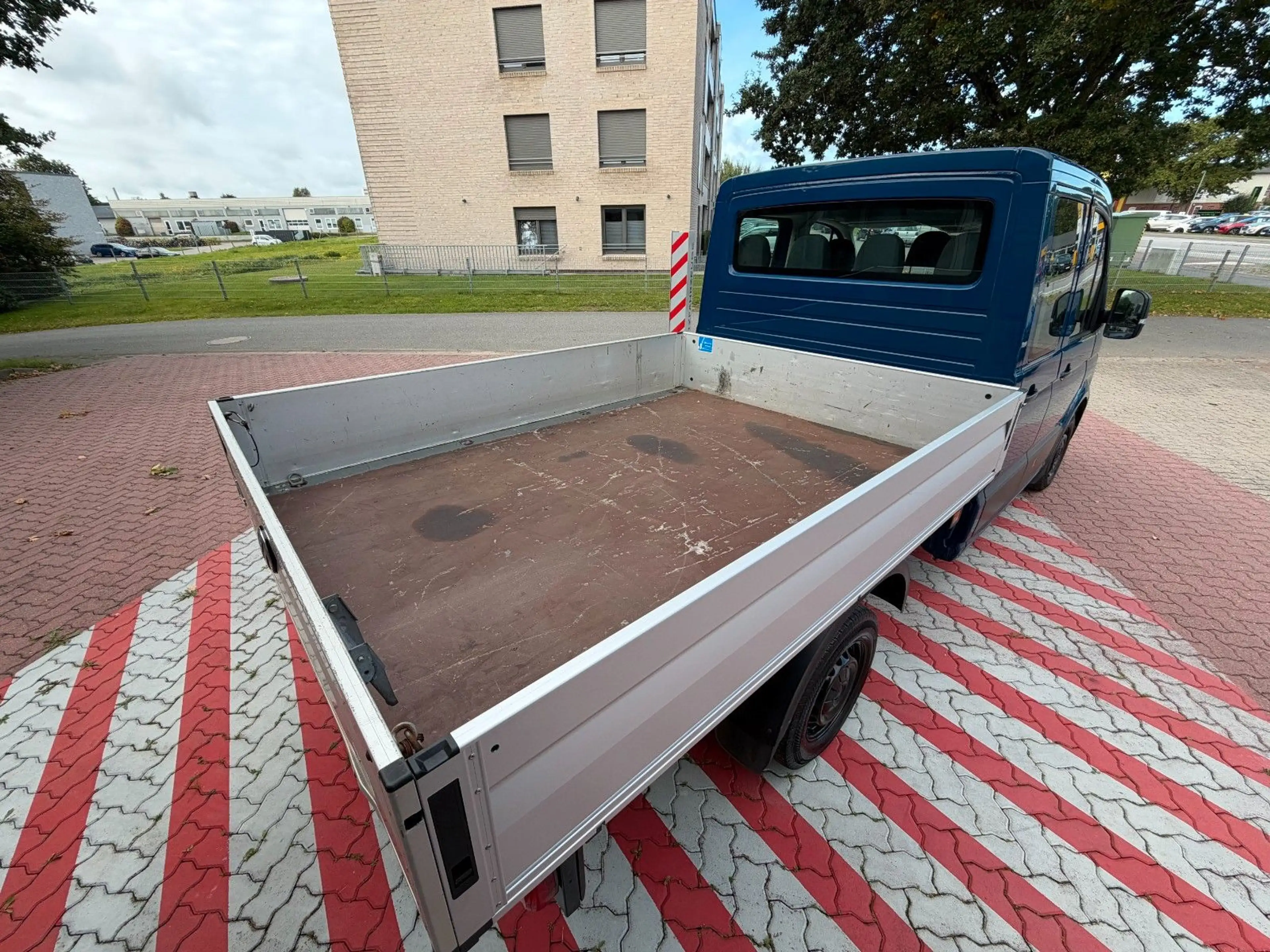 Volkswagen Crafter Pritsche 35 DoKa KLIMA AHK 7 Sitze APP — photo 12