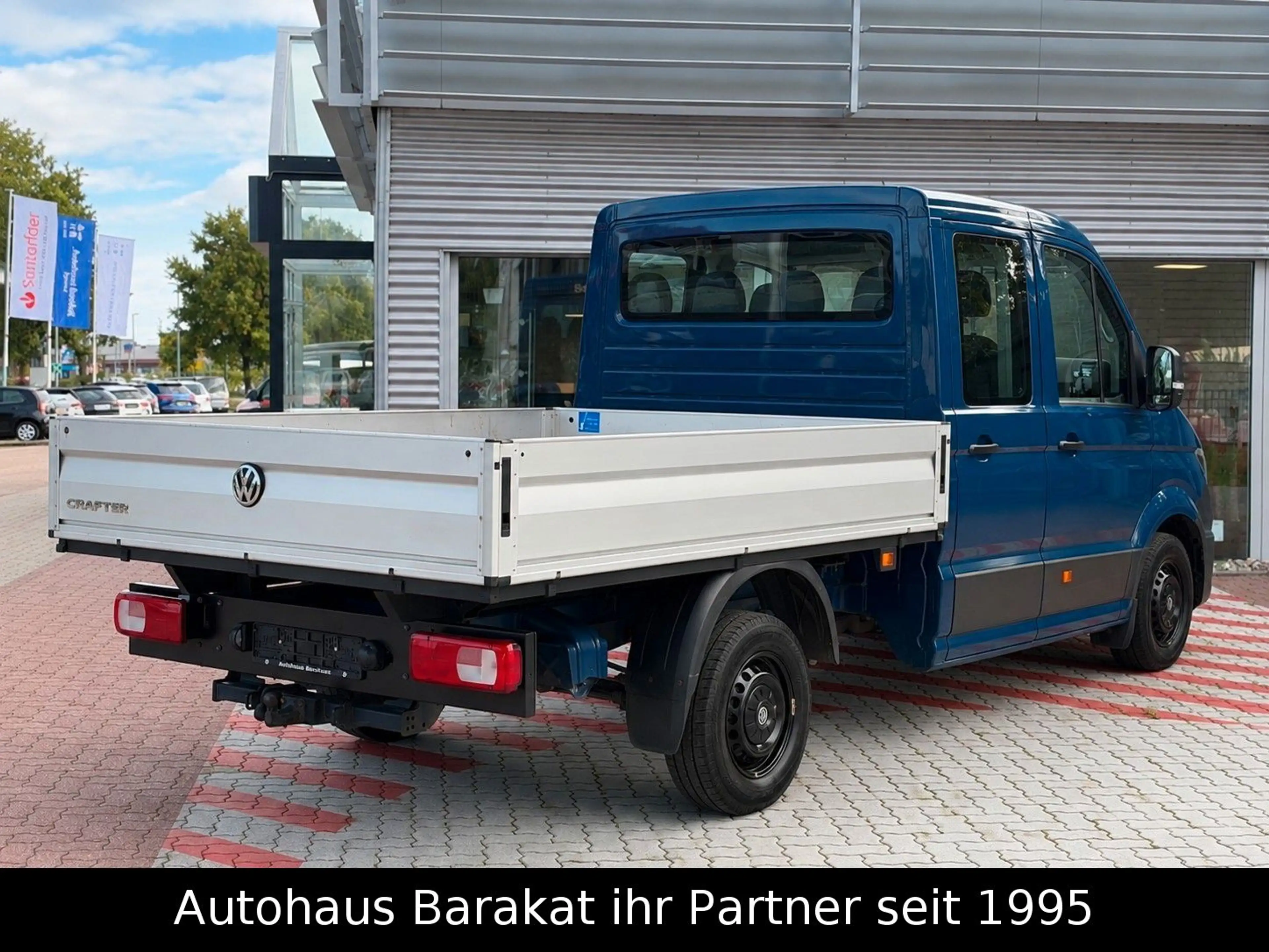 Volkswagen Crafter Pritsche 35 DoKa KLIMA AHK 7 Sitze APP — photo 8