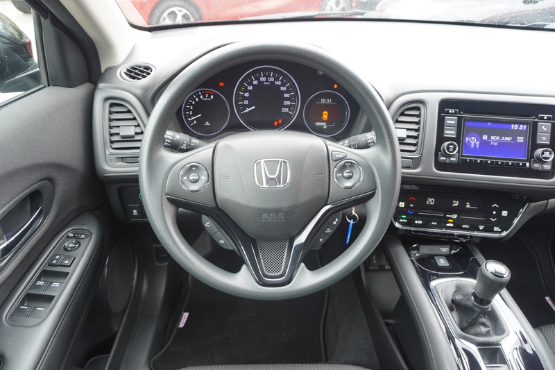 Honda HR-V 1.5 Comfort LED Tempomat Sitzheizung PDC — photo 13