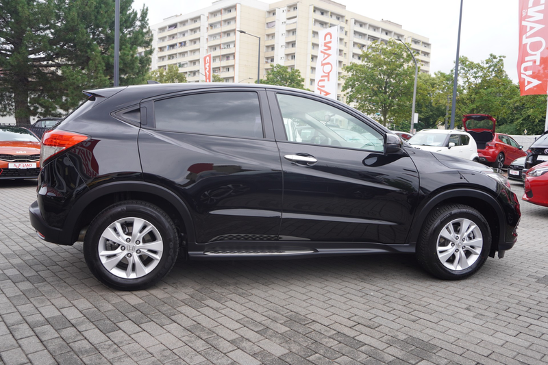 Honda HR-V 1.5 Comfort LED Tempomat Sitzheizung PDC — photo 7