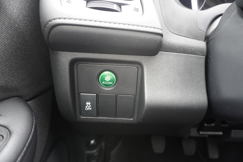 Honda HR-V 1.5 Comfort LED Tempomat Sitzheizung PDC — photo 23