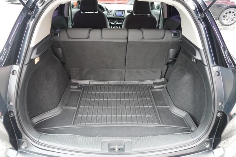Honda HR-V 1.5 Comfort LED Tempomat Sitzheizung PDC — photo 28