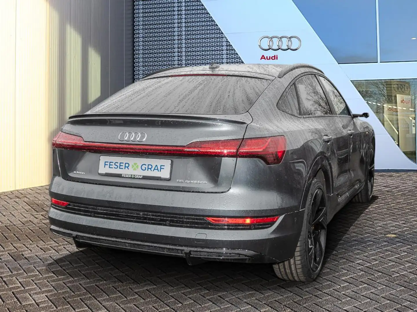 Audi e-tron Sportback 55 S line /Matrix/Pano/B&O/HuD/TV/AHK Gris - 2