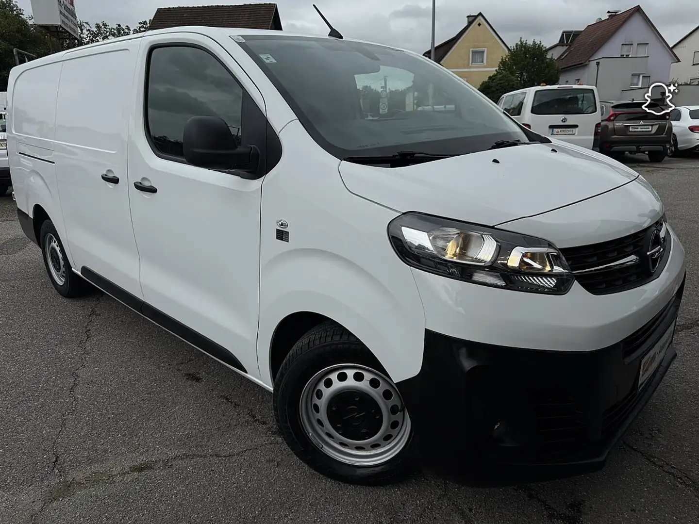 Opel Vivaro 2,0 CDTI Edition L+ Weiß - 1
