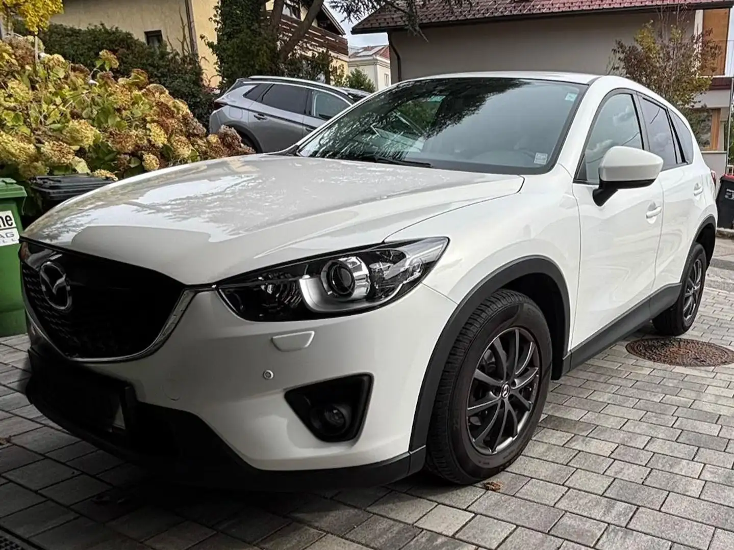 Mazda CX-5 CX-5 CD150 Attraction Aut. Attraction Weiß - 1