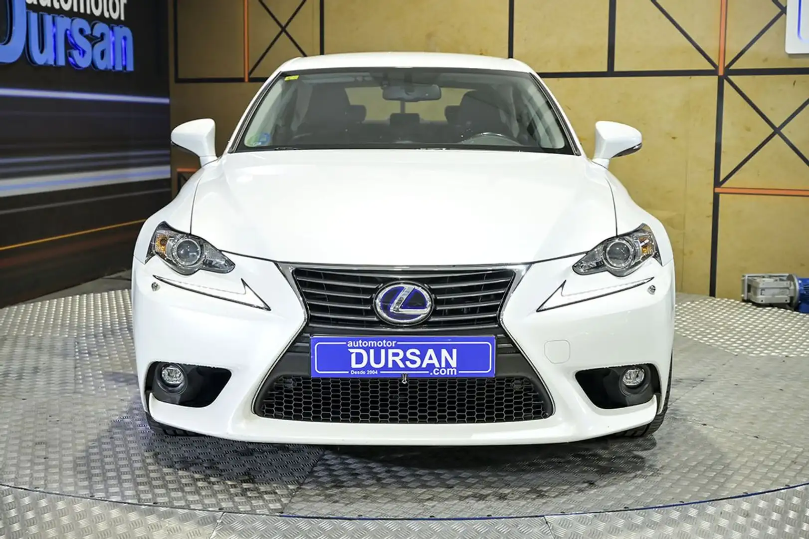 Lexus IS 300 2.5 300h Executive Weiß - 2