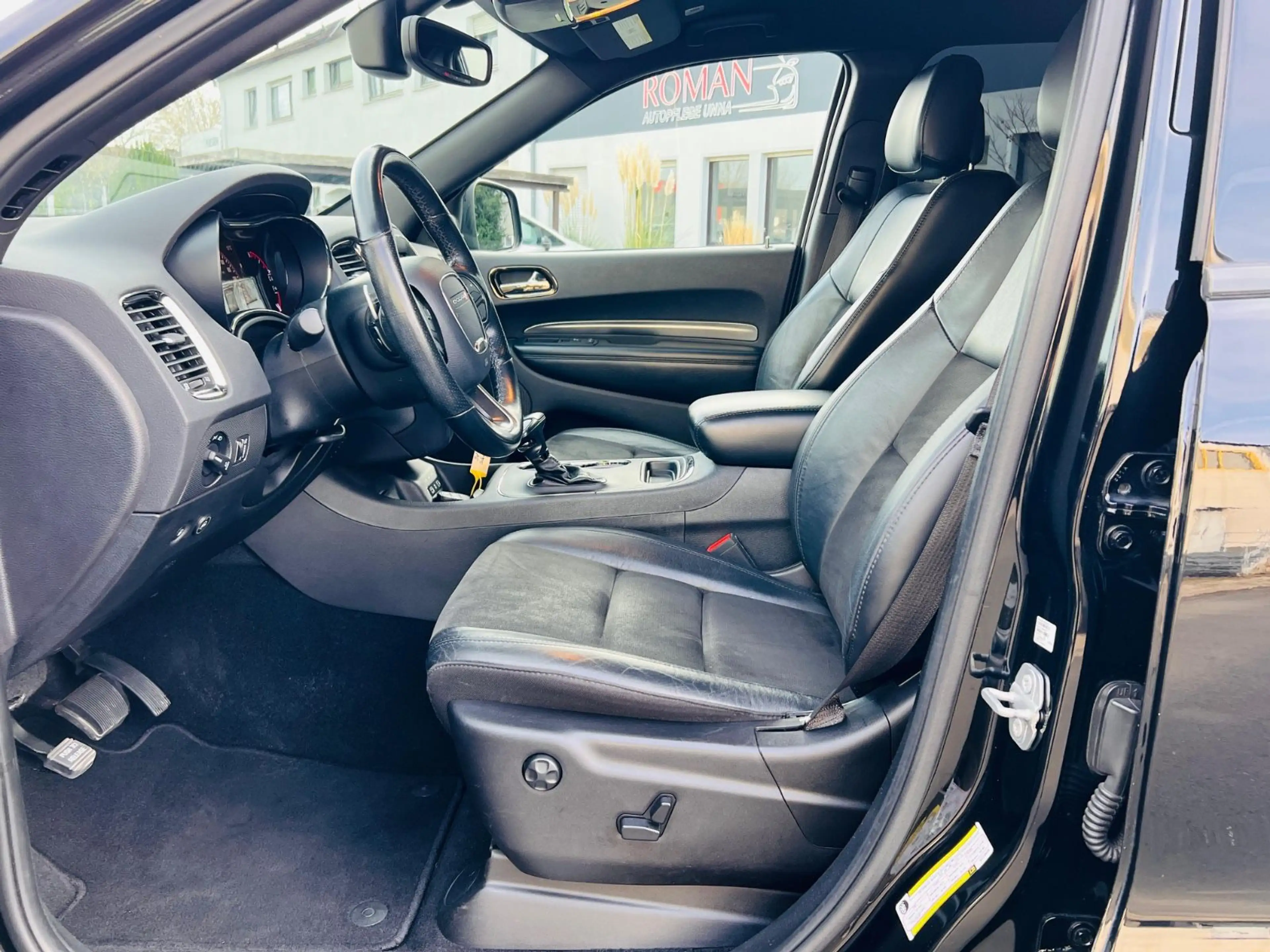 Dodge Durango GT GAS BLACK TOP — photo 9