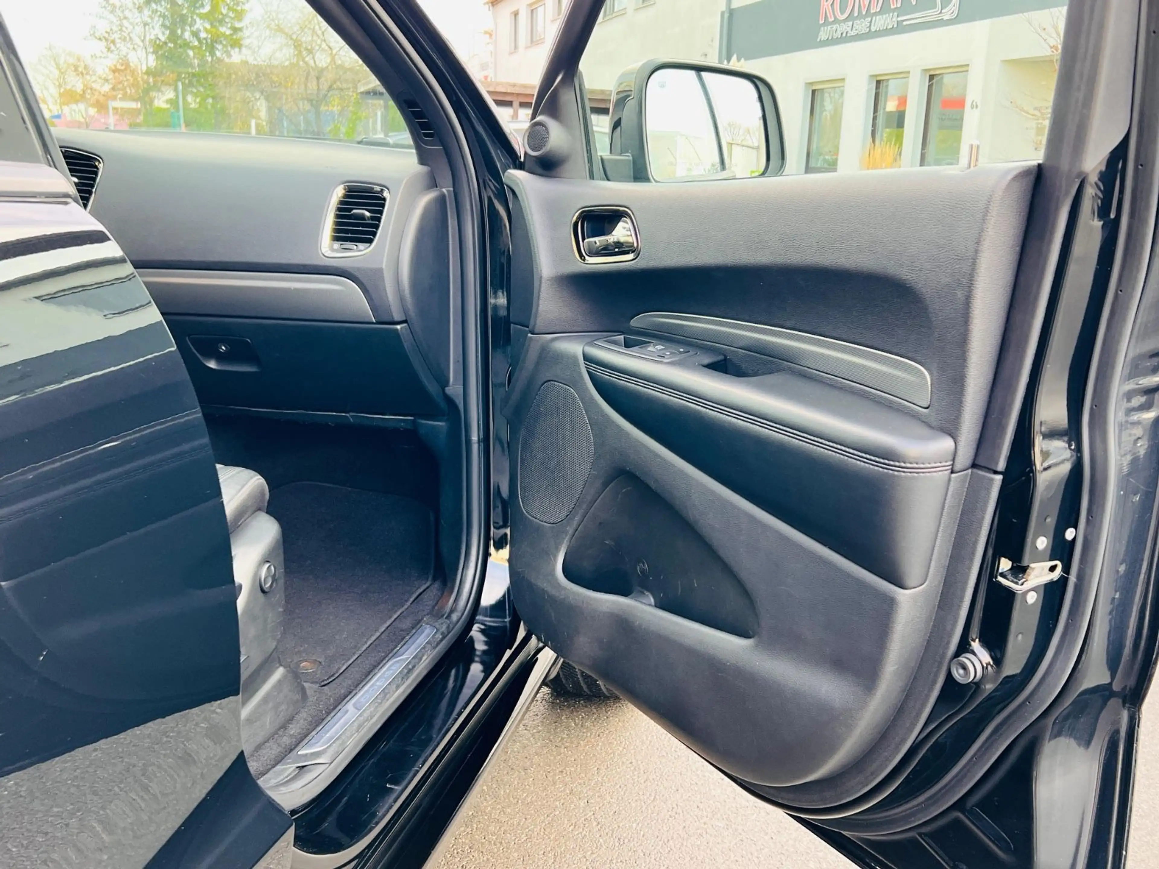 Dodge Durango GT GAS BLACK TOP — photo 12