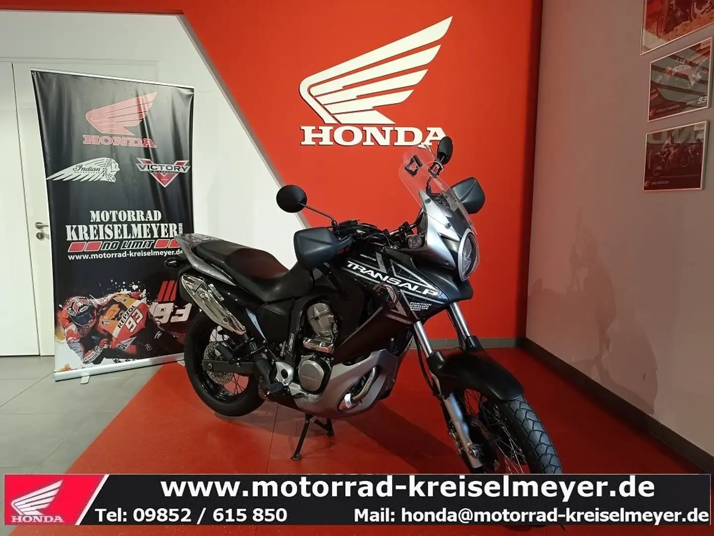 Honda XL 700 Gepflegter Zustand mit ABS & Zubehör! Zwart - 1