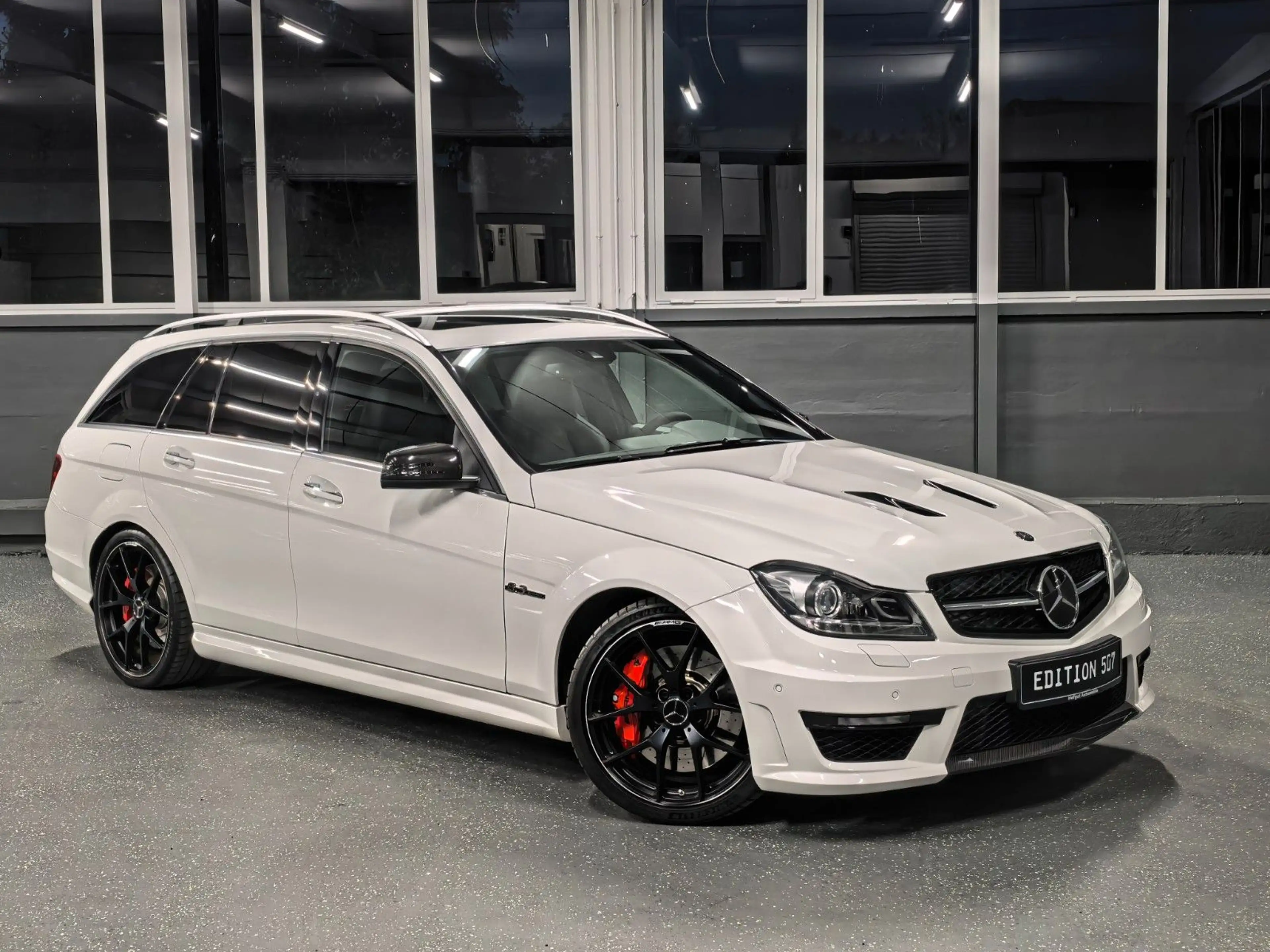 Mercedes-Benz C 63 AMG EDITION 507 | EINMALIG! | 40 TKM | BRD — photo 5