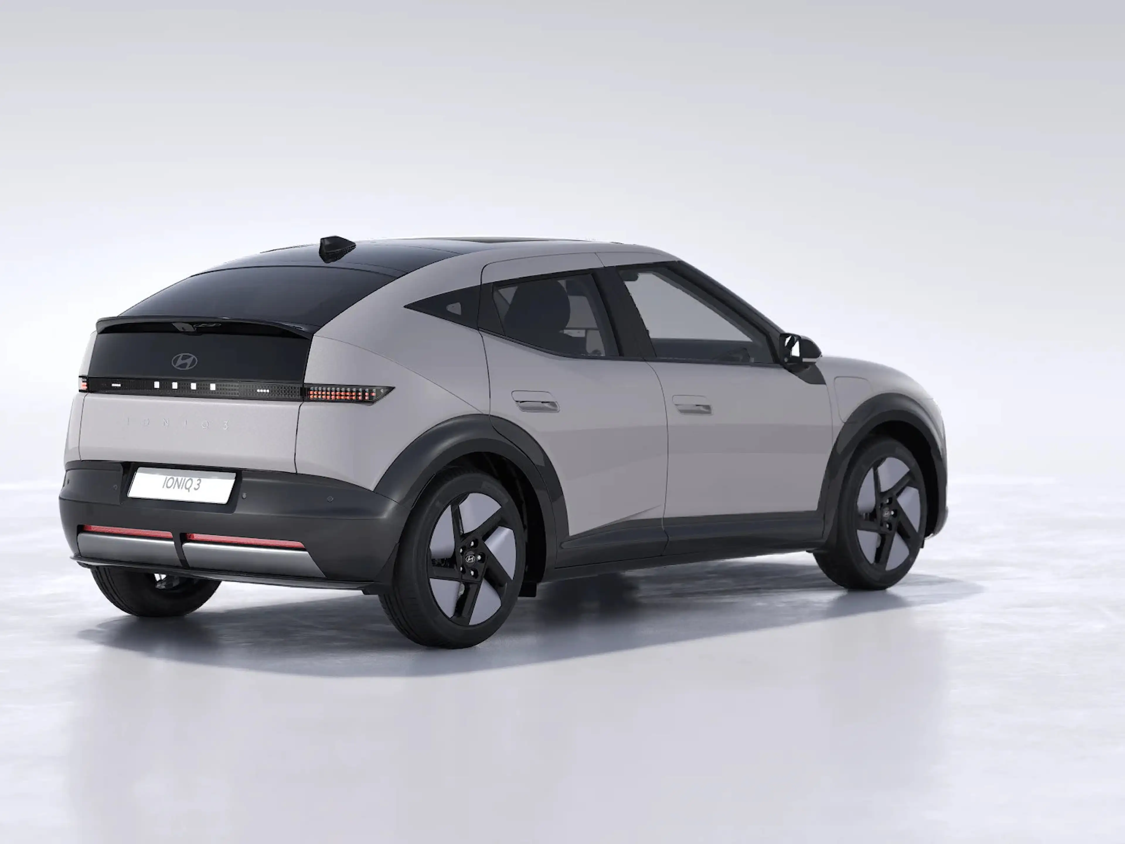 Hyundai IONIQ 3 Electric 61 kWh Prime (Lumen Gray Two Tone) — photo 2