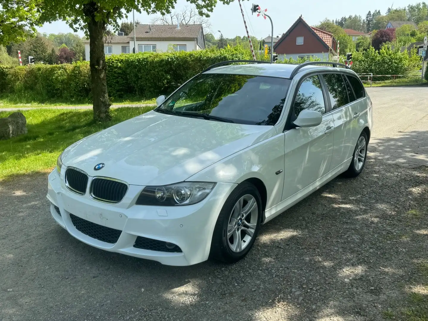 BMW 320 E91 320i Touring Steuerkette Neu 150Tkm Gewähr Weiß - 1